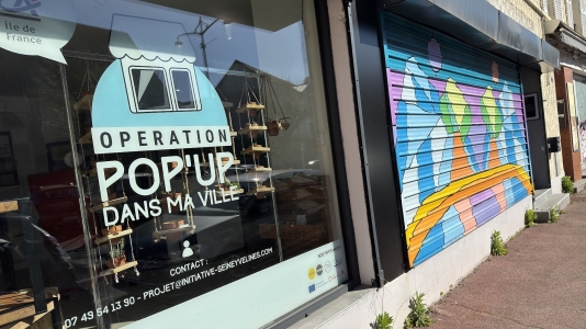 POP UP STORE